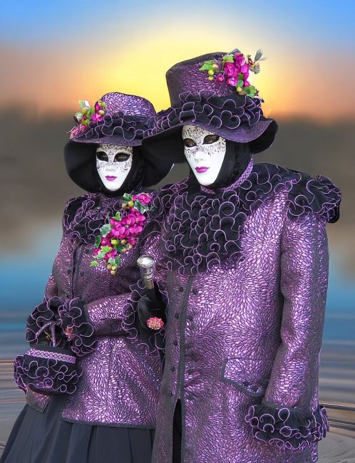 venetian couple